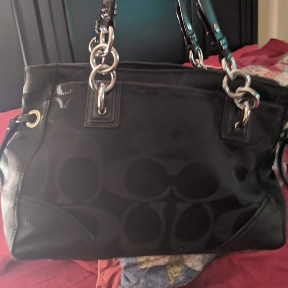 Coach purse - Picture 2 of 3